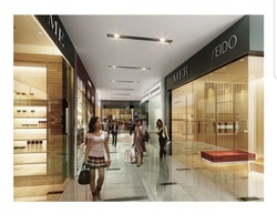 Le Regal (D14), Retail #165897102